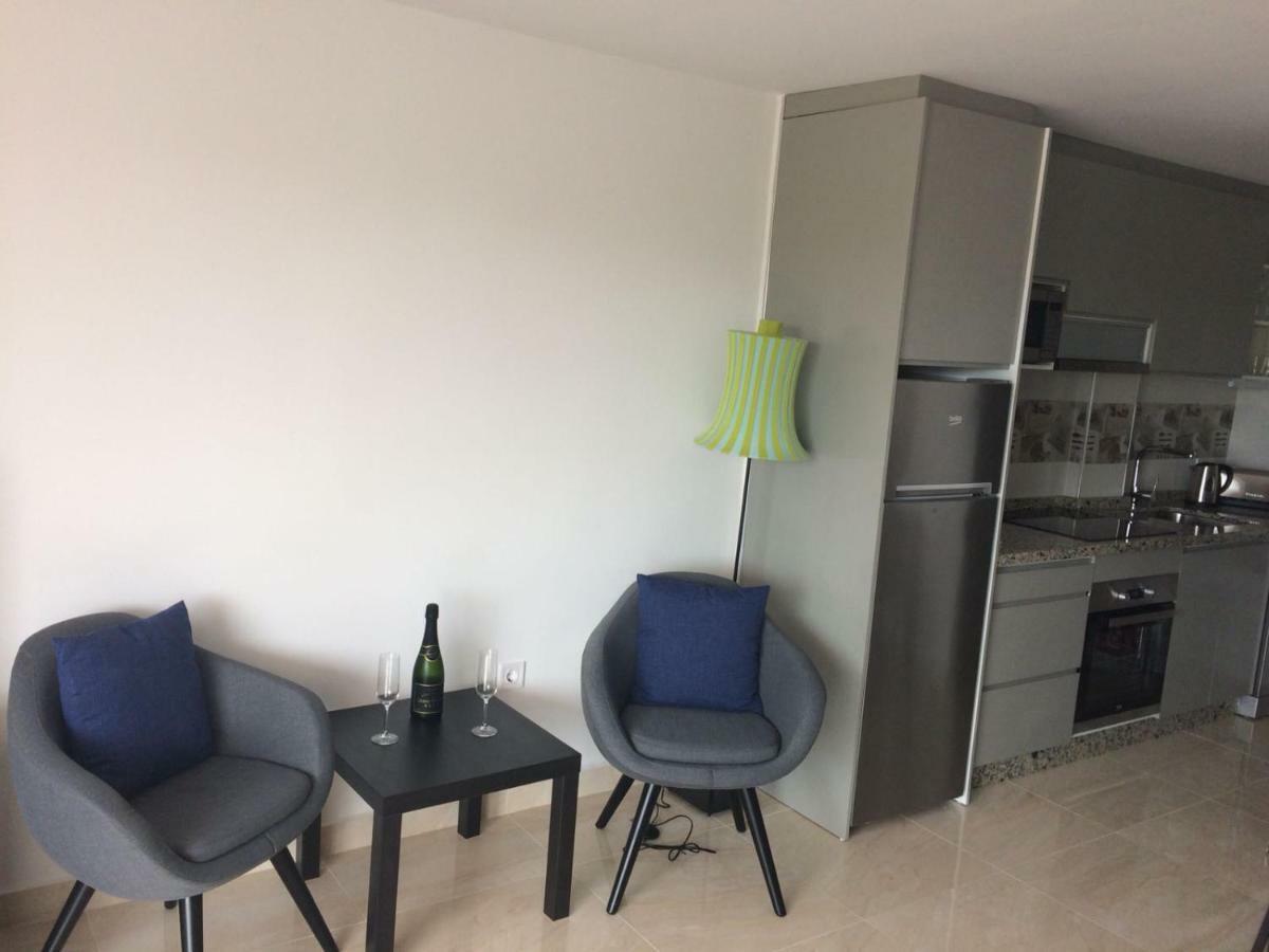 R&E Apartments Τορρεμολίνος Εξωτερικό φωτογραφία