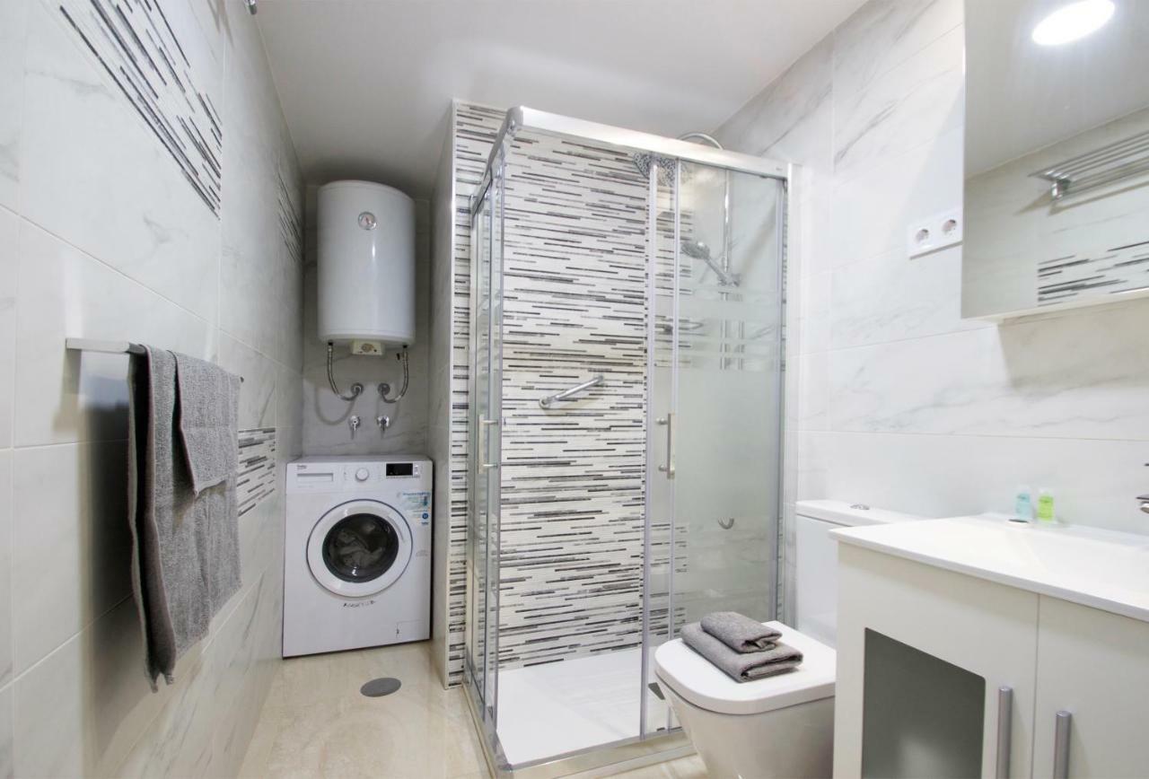 R&E Apartments Τορρεμολίνος Εξωτερικό φωτογραφία