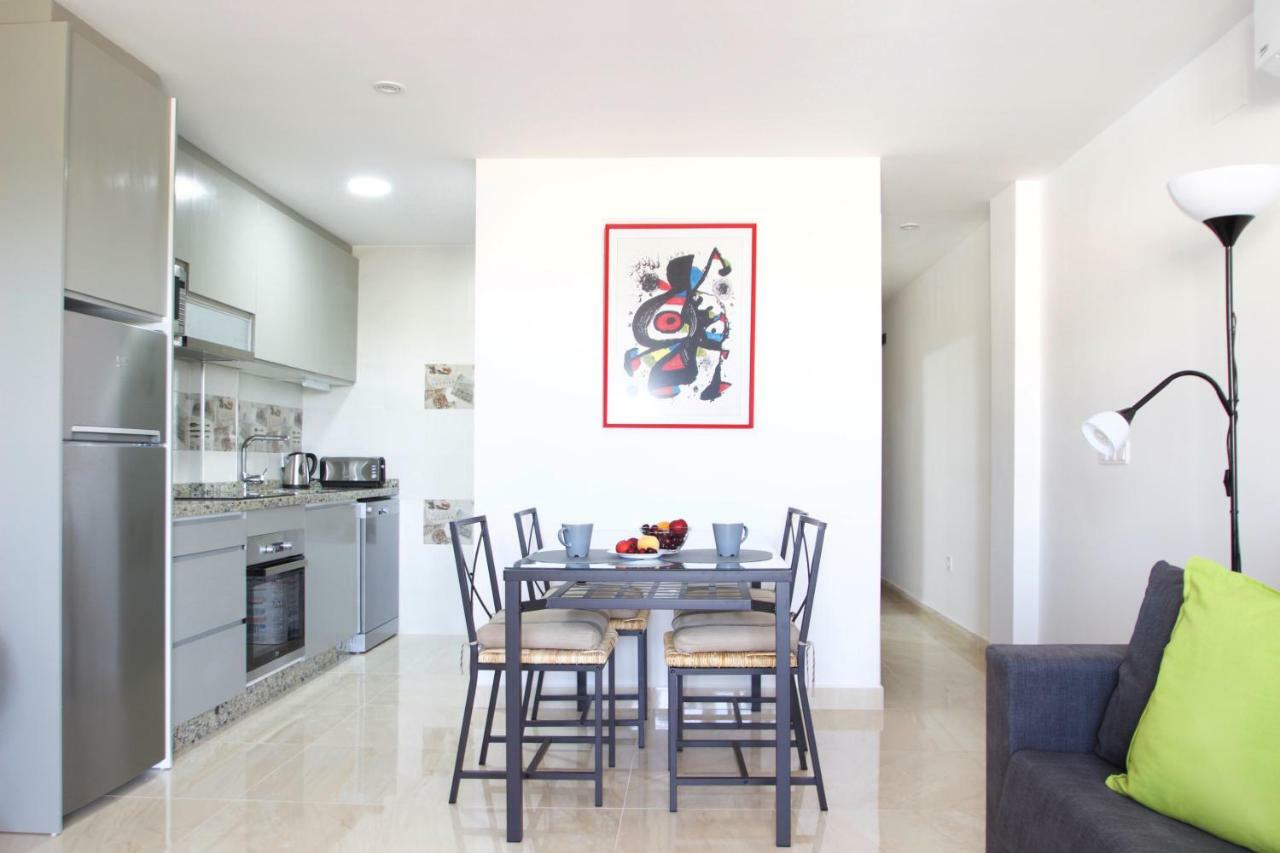 R&E Apartments Τορρεμολίνος Εξωτερικό φωτογραφία